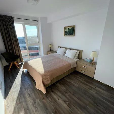 Panoramic View アパート